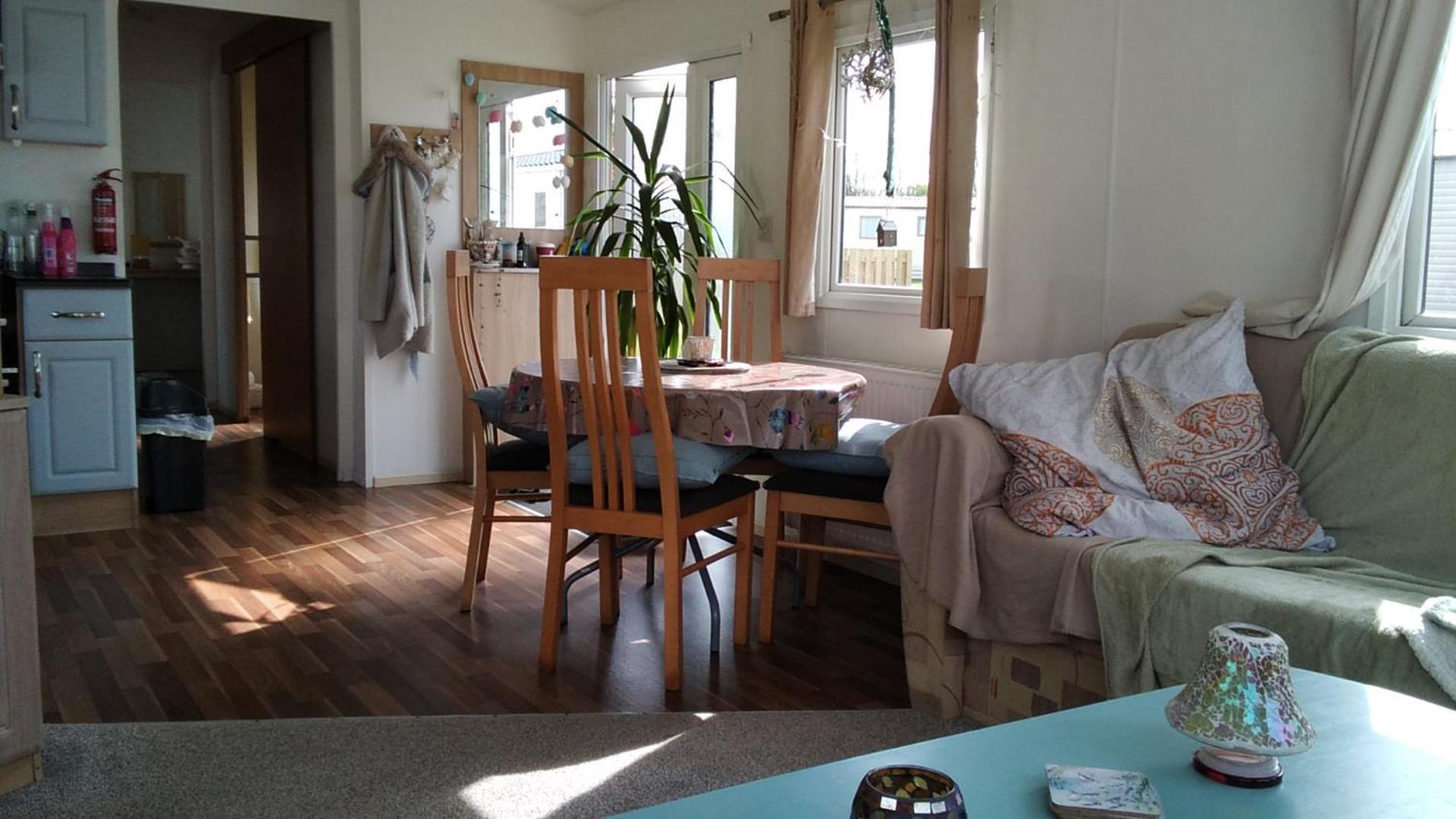 Private Caravan Situated At Parkdean Holiday Resort St Margaret'S At Cliffe Number 18 Exterior photo